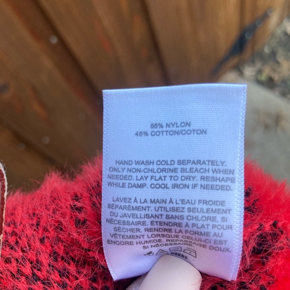 Express Sweater - Picture 3 of 5